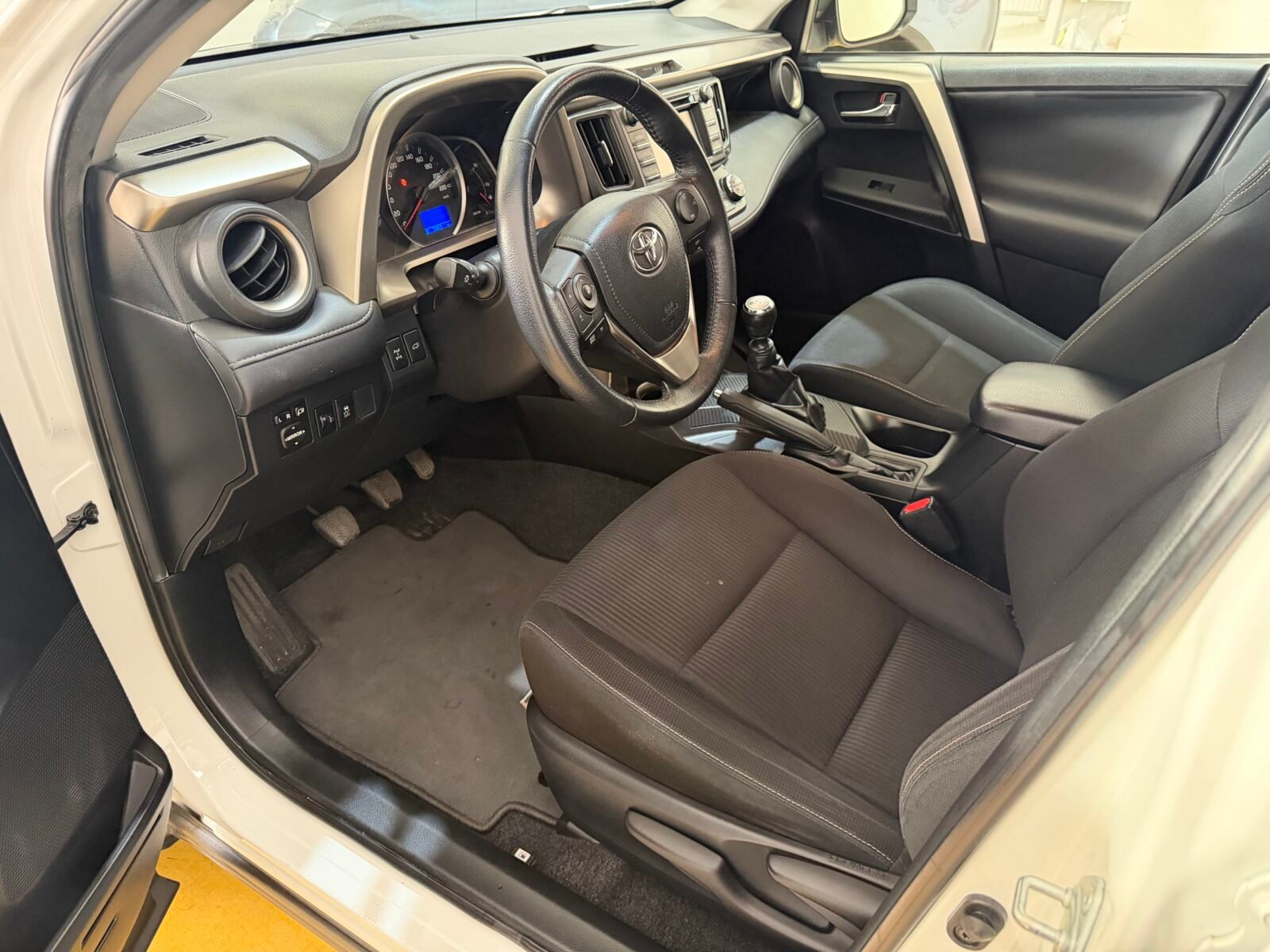TOYOTA Rav4 150D AutoDrive AWD Advance