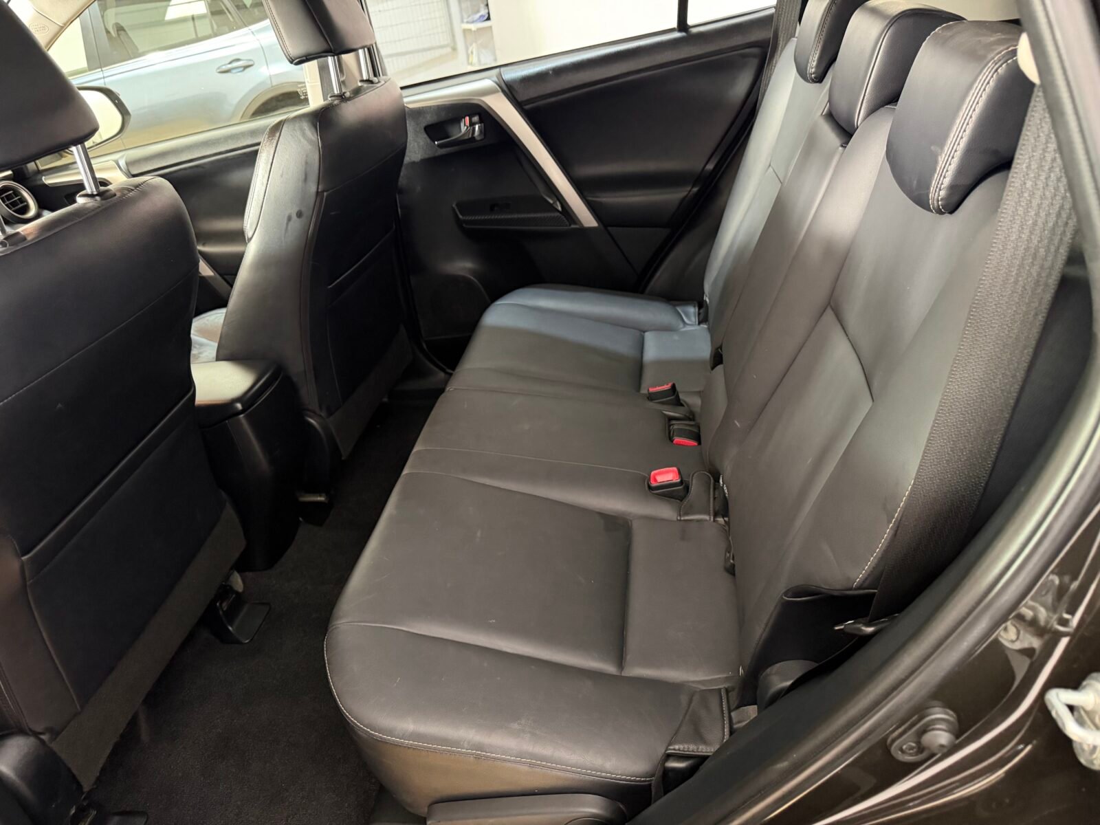 TOYOTA Rav4 150D AWD Executive