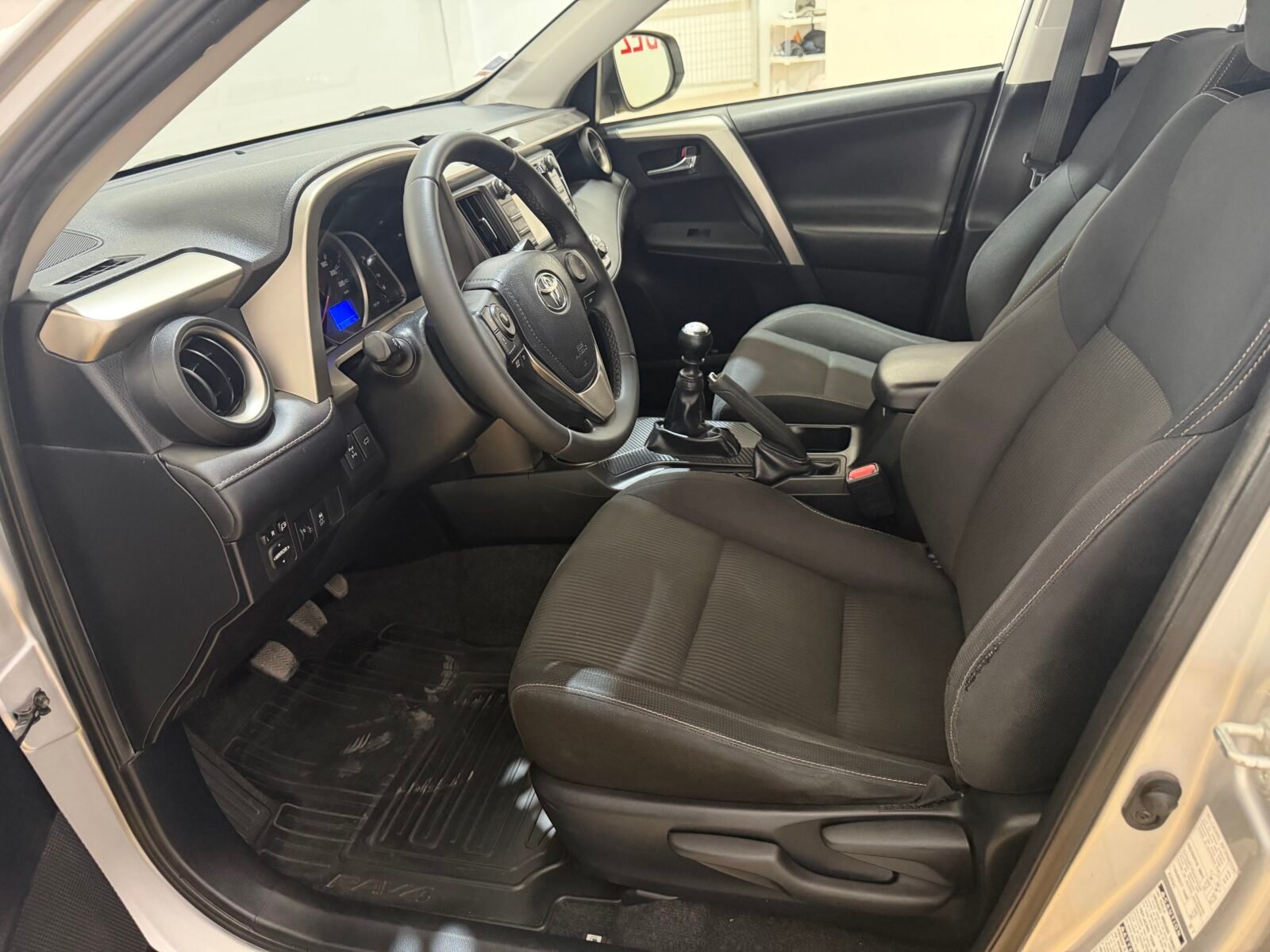 TOYOTA Rav4 150D AutoDrive AWD Advance