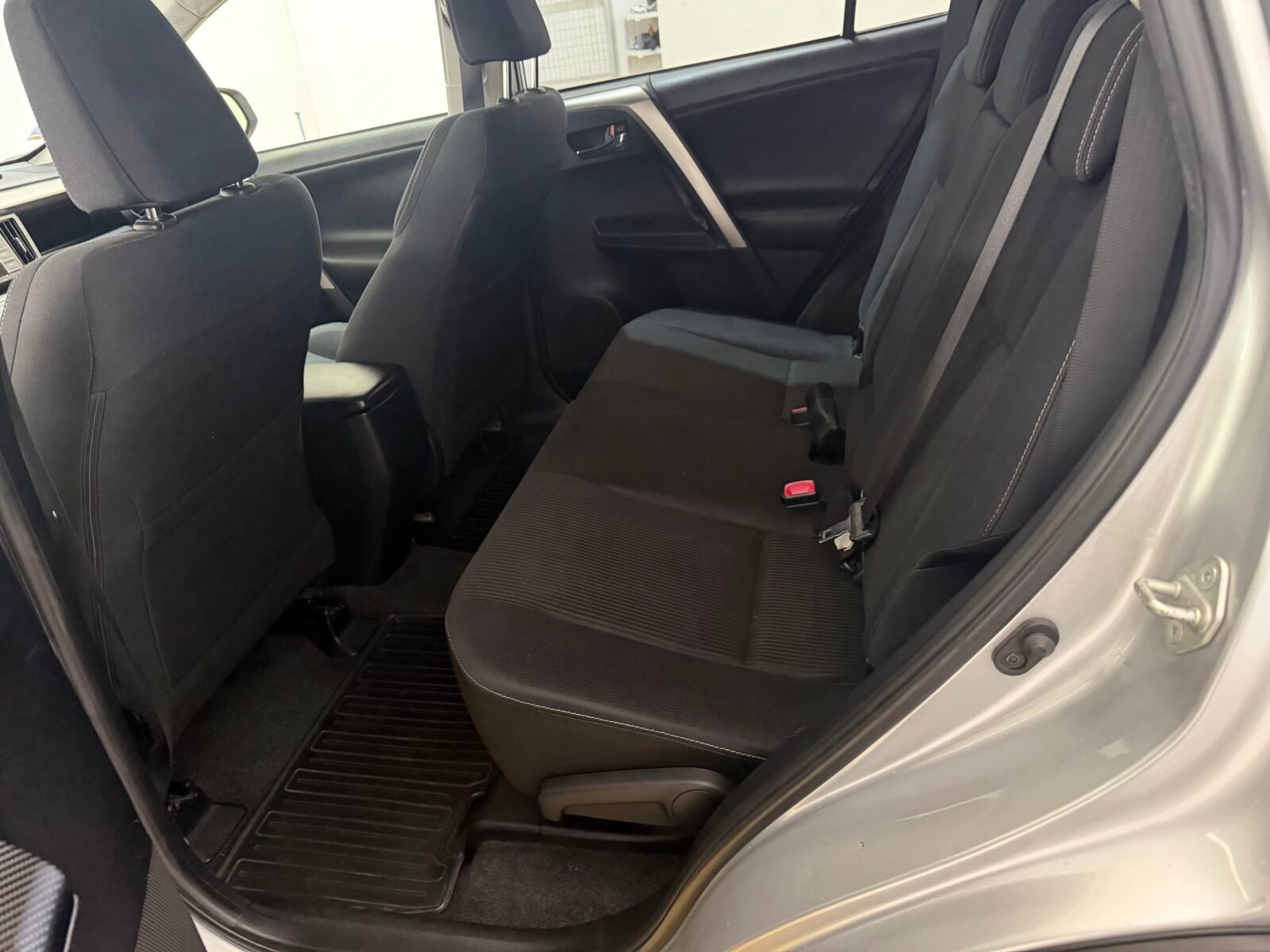 TOYOTA Rav4 150D AutoDrive AWD Advance
