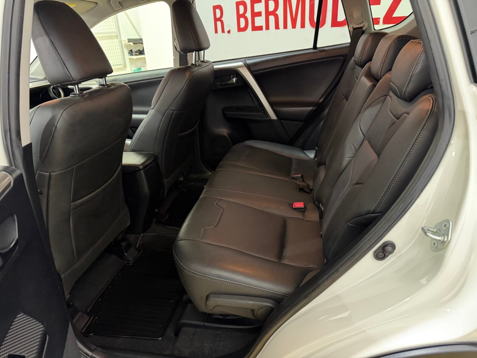 TOYOTA Rav4 Excutive