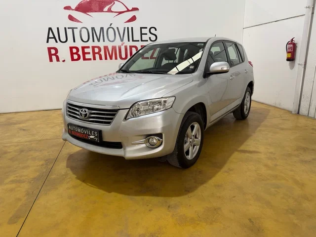 TOYOTA Rav4 2.2 D4D Advance 4x4