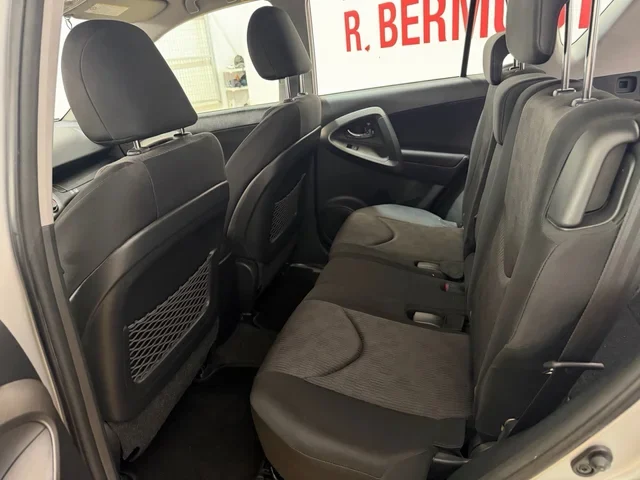 TOYOTA Rav4 2.2 D4D Advance 4x4