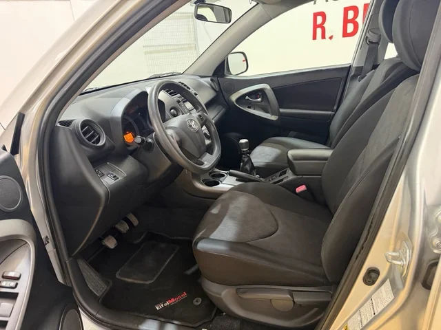 TOYOTA Rav4 2.2 D4D Advance 4x4
